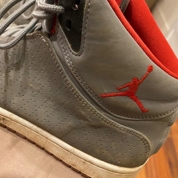 Nike sneakers - Picture 1 of 3